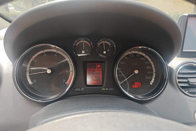 Used Peugeot 408 2011 2.0L Automatic Luxury Edition Instrument Cluster