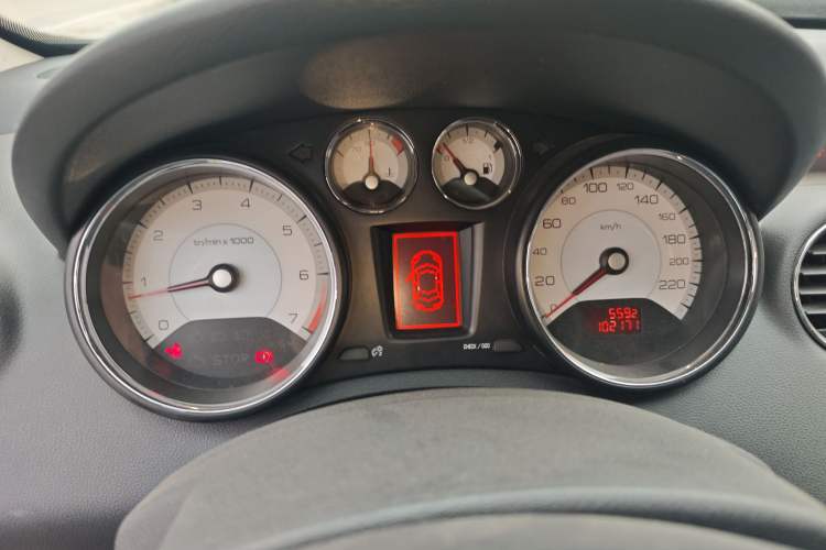 Used Peugeot 408 2011 2.0L Manual Comfort Edition Instrument Cluster