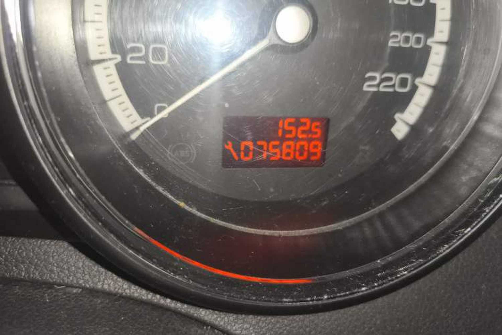 Used Peugeot 408 2011 2.0L Automatic Comfort Edition Odometer Close Up
