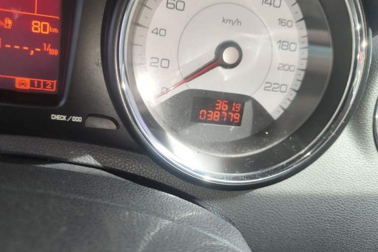 Used Peugeot 408 2011 2.0L Manual Comfort Edition Odometer Close Up