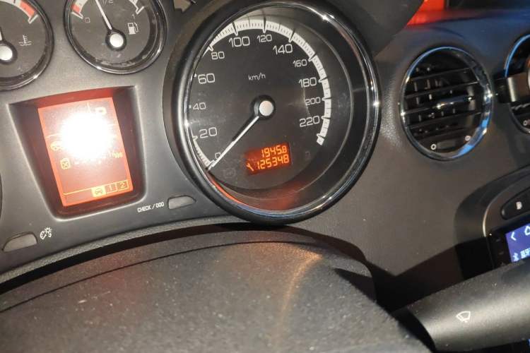 Used Peugeot 408 2011 2.0L Automatic Comfort Edition Odometer Close Up