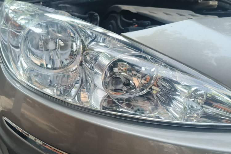 Used Peugeot 408 2011 2.0L Manual Comfort Edition Right Front Headlight