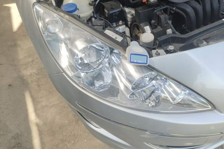 Used Peugeot 408 2011 2.0L Manual Comfort Edition Right Front Headlight