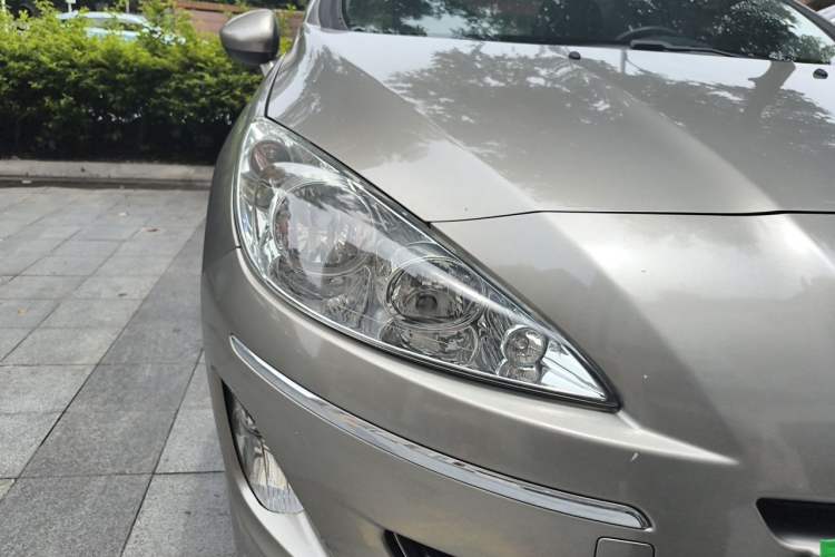 Used Peugeot 408 2011 2.0L Automatic Comfort Edition Right Front Headlight