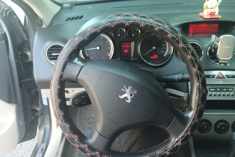 Used Peugeot 408 2011 1.6L Automatic Comfort Edition Steering Wheel