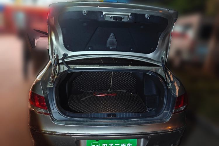 Used Peugeot 408 2011 2.0L Manual Comfort Edition Trunk