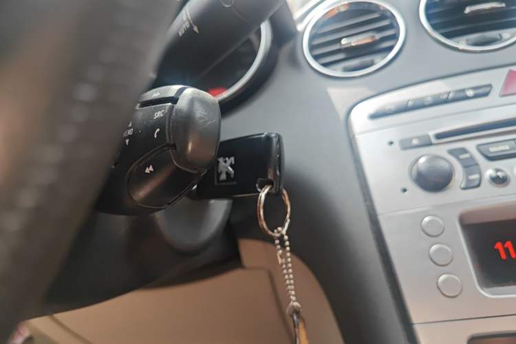 Used Peugeot 408 2011 2.0L Automatic Luxury Edition Vehicle Key