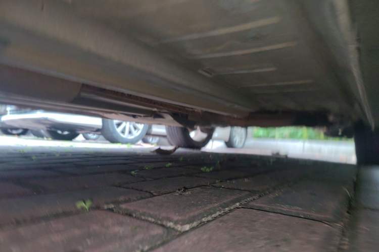 Used Peugeot 408 2011 2.0L Automatic Comfort Edition Chassis Front Left