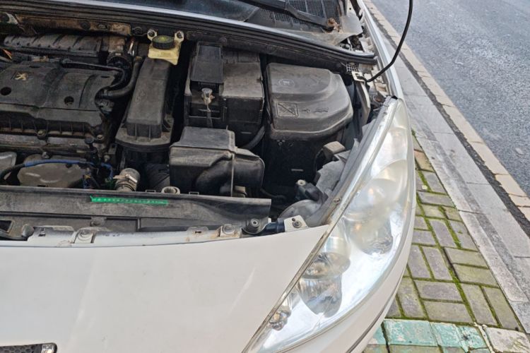 Used Peugeot 408 2011 1.6L Manual Comfort Edition Engine Bay Left