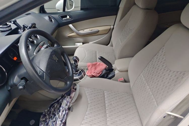 Used Peugeot 408 2011 1.6L Manual Comfort Edition Left Front Seat