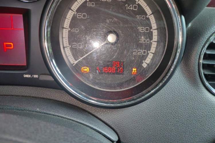 Used Peugeot 408 2011 2.0L Automatic Comfort Edition Odometer Close Up