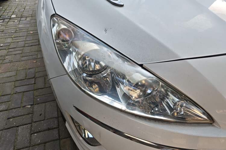 Used Peugeot 408 2011 1.6L Manual Comfort Edition Right Front Headlight