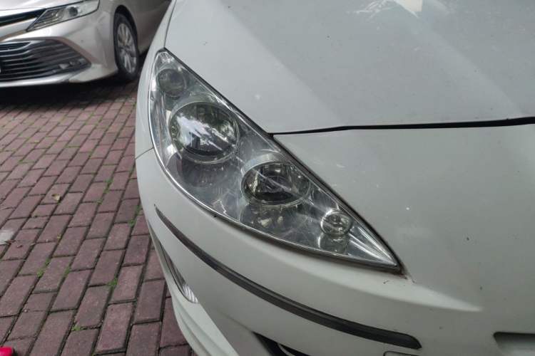 Used Peugeot 408 2011 2.0L Automatic Comfort Edition Right Front Headlight
