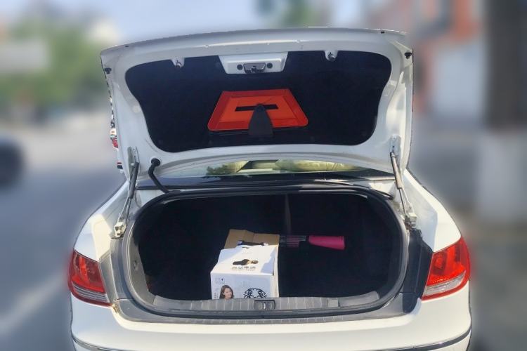 Used Peugeot 408 2011 2.0L Manual Comfort Edition Trunk