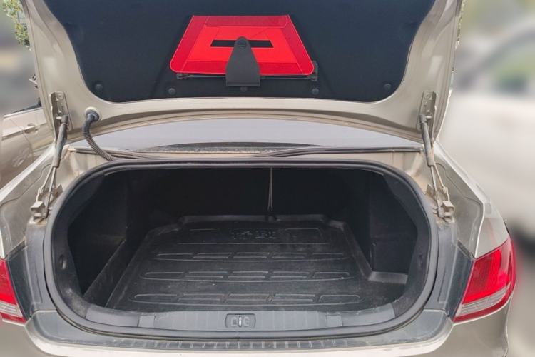 Used Peugeot 408 2011 2.0L Automatic Comfort Edition Trunk