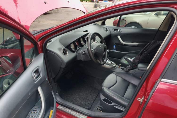 Used Peugeot 408 2012 2.0L Roland Garros Edition Driver Seat