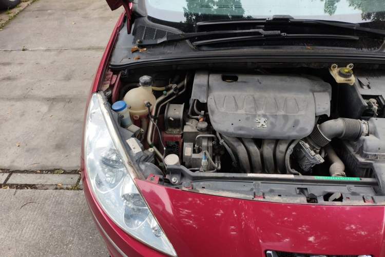 Used Peugeot 408 2012 2.0L Roland Garros Edition Engine Bay Right