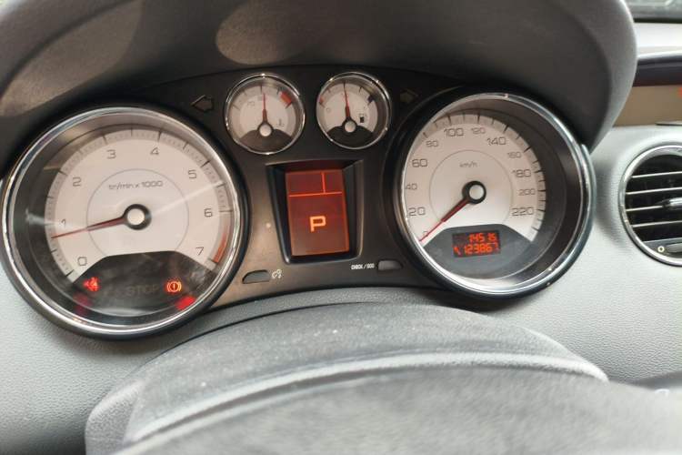 Used Peugeot 408 2012 2.0L Roland Garros Edition Instrument Cluster