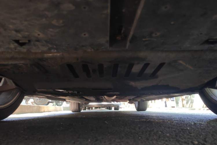 Used Peugeot 408 2012 2.0L Roland Garros Edition Chassis Front