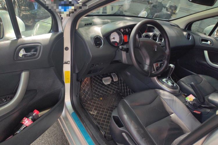 Used Peugeot 408 2012 2.0L Roland Garros Edition Driver Seat