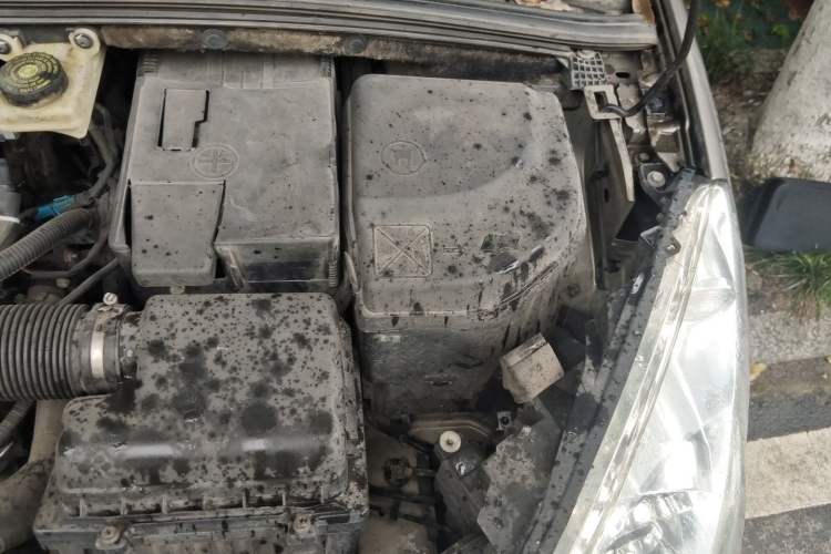 Used Peugeot 408 2012 2.0L Roland Garros Edition Engine Bay Left