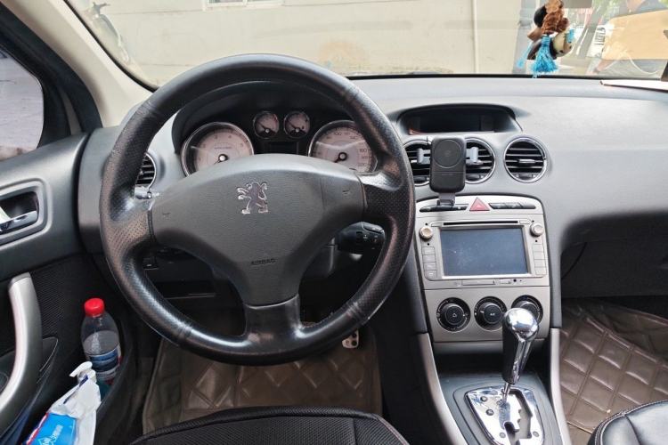 Used Peugeot 408 2012 2.0L Roland Garros Edition Steering Wheel