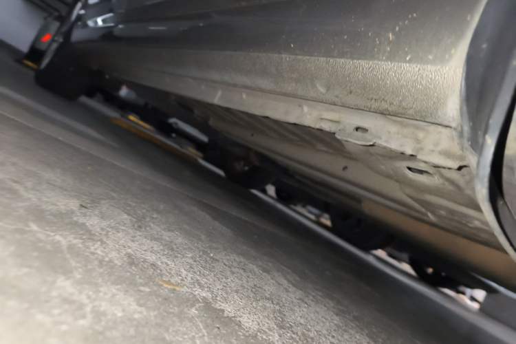 Used Peugeot 408 2013 2.0L Automatic Comfort Edition Chassis Front Right