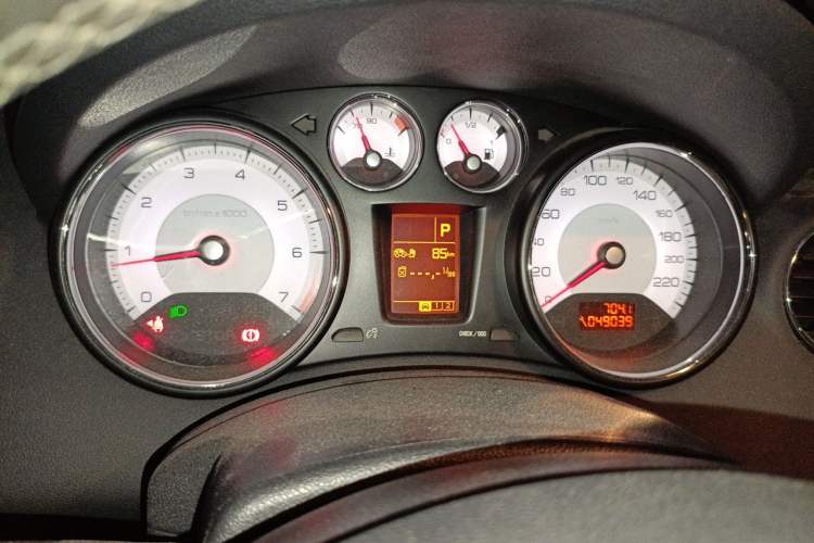 Used Peugeot 408 2013 2.0L Automatic Luxury Edition Instrument Cluster
