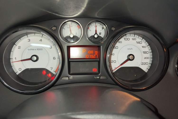 Used Peugeot 408 2013 2.0L Automatic Comfort Edition Odometer Close Up