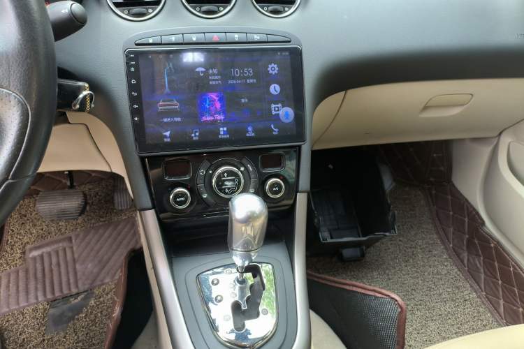 Used Peugeot 408 2013 2.0L Automatic Luxury Edition Audio And AC Panel