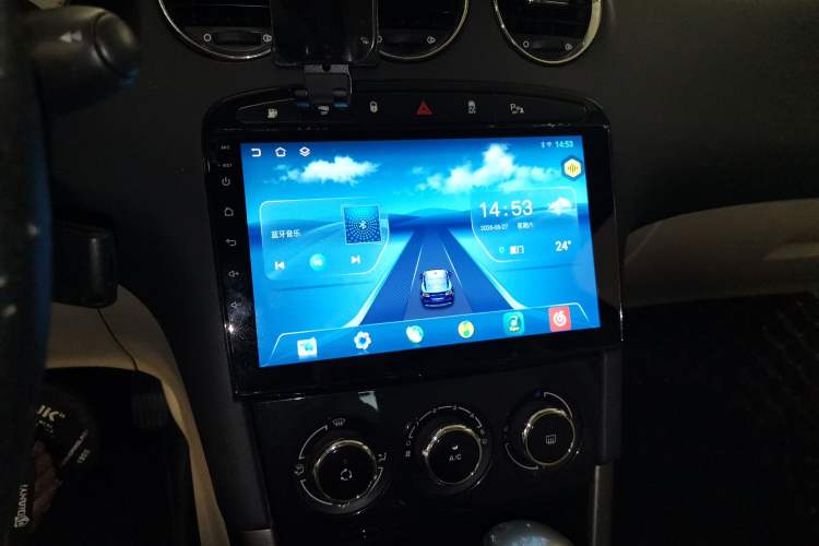 Used Peugeot 408 2013 2.0L Automatic Comfort Edition Audio And AC Panel