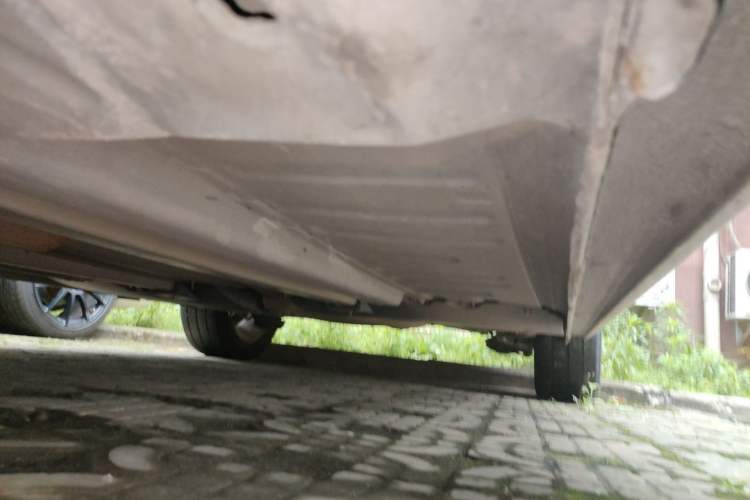 Used Peugeot 408 2013 1.6L Manual Comfort Edition Chassis Front Left