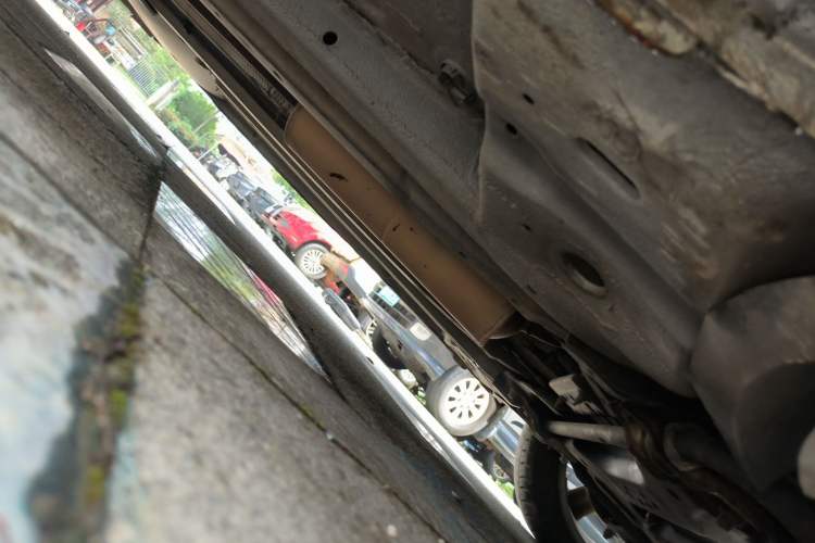 Used Peugeot 408 2013 2.0L Automatic Luxury Edition Chassis Front Right