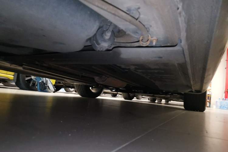 Used Peugeot 408 2013 2.0L Automatic Comfort Edition Chassis Rear Right