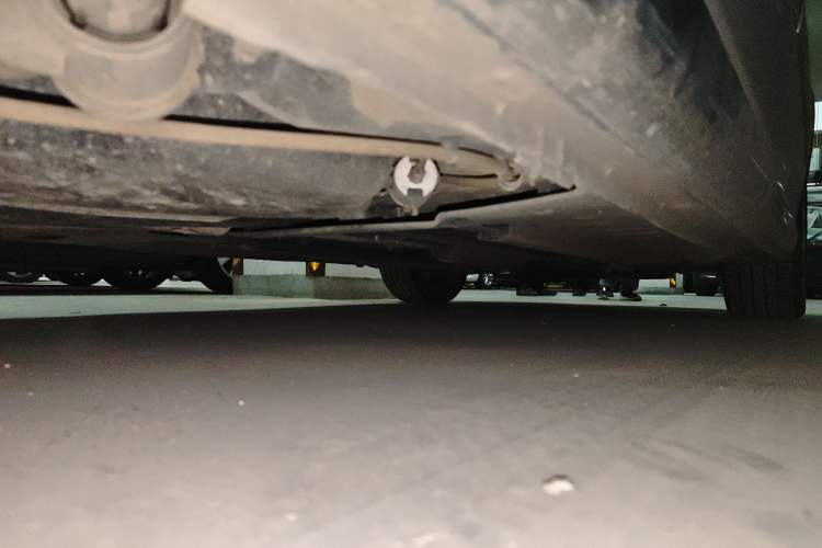 Used Peugeot 408 2013 2.0L Automatic Comfort Edition Chassis Rear Right
