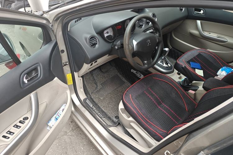Used Peugeot 408 2013 2.0L Automatic Comfort Edition Driver Seat