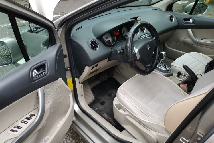 Used Peugeot 408 2013 2.0L Automatic Comfort Edition Driver Seat