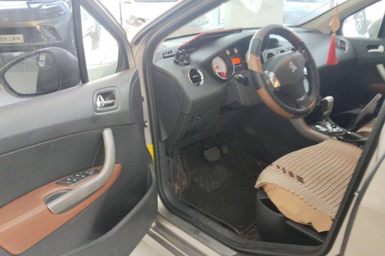 Used Peugeot 408 2013 2.0L Automatic Comfort Edition Driver Seat