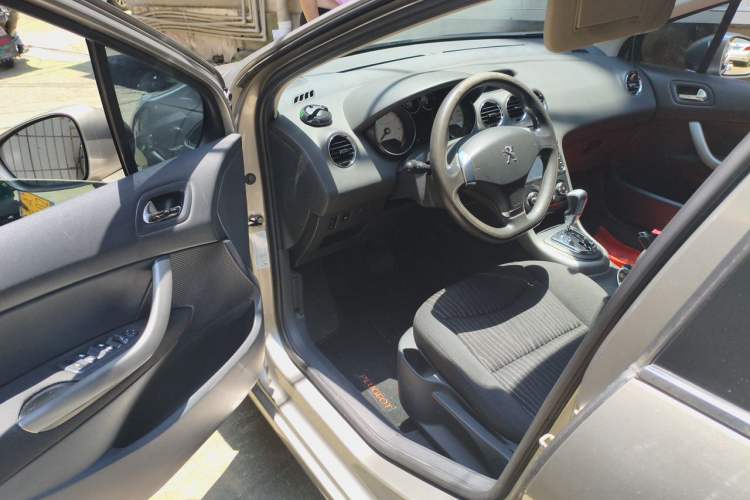 Used Peugeot 408 2013 1.6L Automatic Comfort Edition Driver Seat