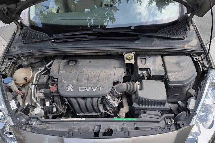 Used Peugeot 408 2013 2.0L Automatic Comfort Edition Engine Bay