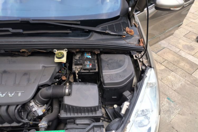Used Peugeot 408 2013 2.0L Automatic Luxury Edition Engine Bay Left