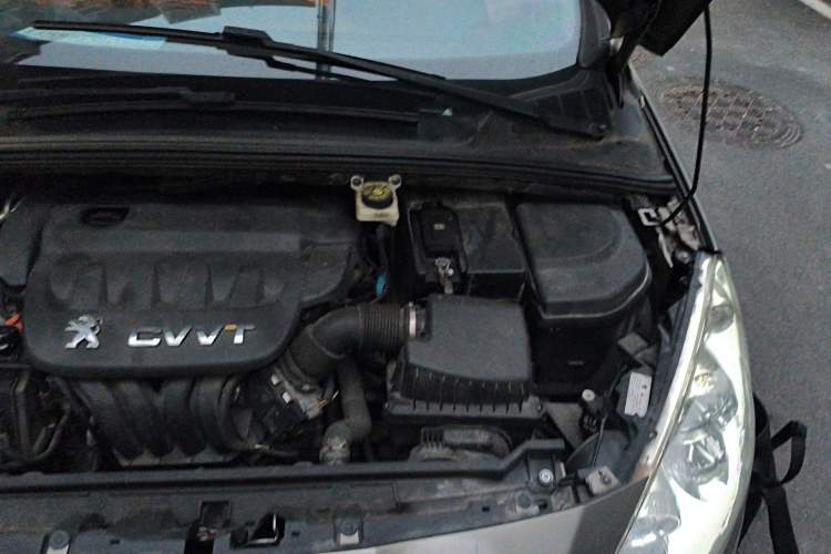 Used Peugeot 408 2013 2.0L Automatic Comfort Edition Engine Bay Left