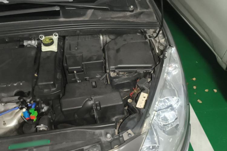 Used Peugeot 408 2013 1.6L Manual Comfort Edition Engine Bay Left