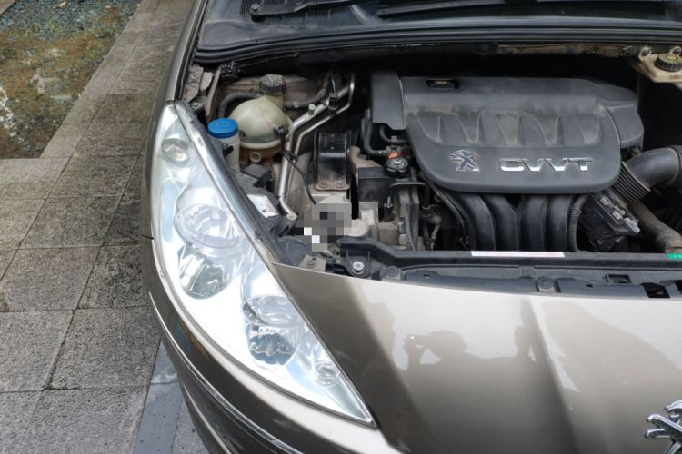 Used Peugeot 408 2013 2.0L Automatic Comfort Edition Engine Bay Right