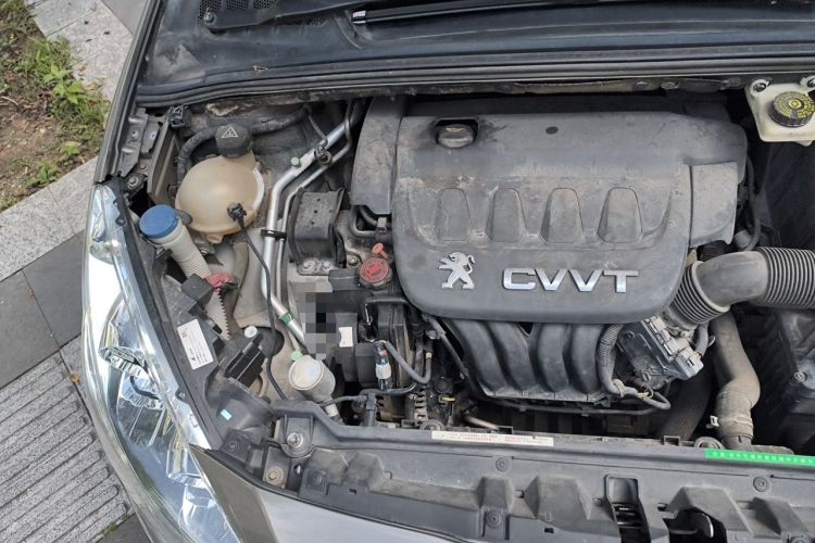 Used Peugeot 408 2013 2.0L Automatic Comfort Edition Engine Bay Right