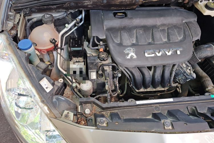 Used Peugeot 408 2013 2.0L Automatic Luxury Edition Engine Bay Right