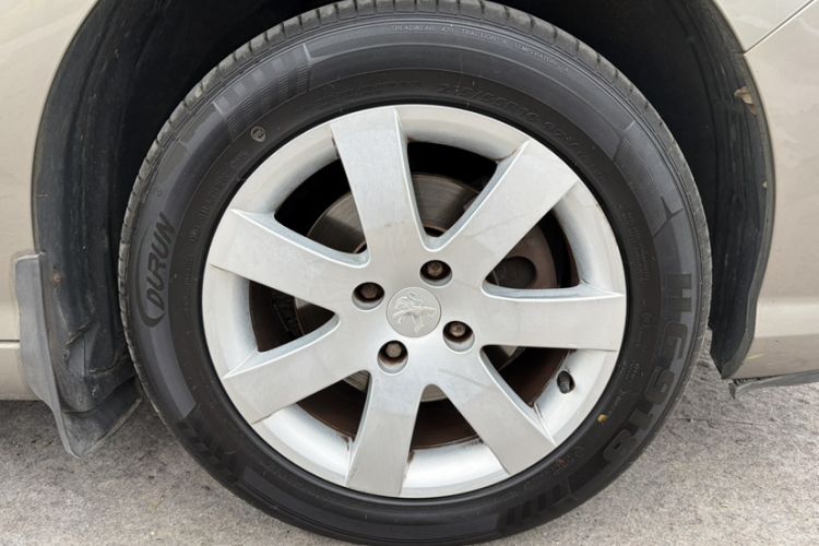 Used Peugeot 408 2013 1.6L Automatic Comfort Edition Exterior 2