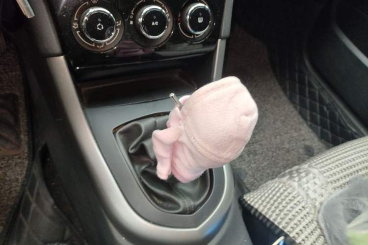 Used Peugeot 408 2013 1.6L Manual Comfort Edition Gear Lever