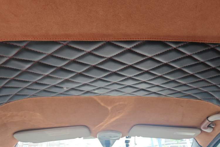 Used Peugeot 408 2013 2.0L Automatic Comfort Edition Headliner