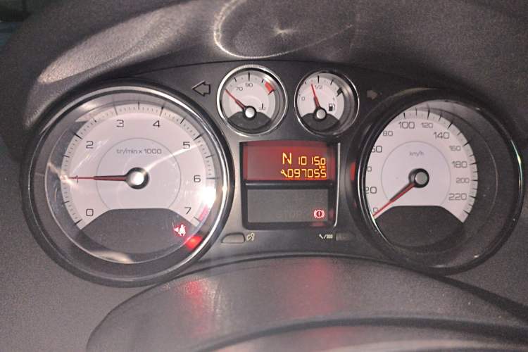 Used Peugeot 408 2013 2.0L Automatic Comfort Edition Instrument Cluster